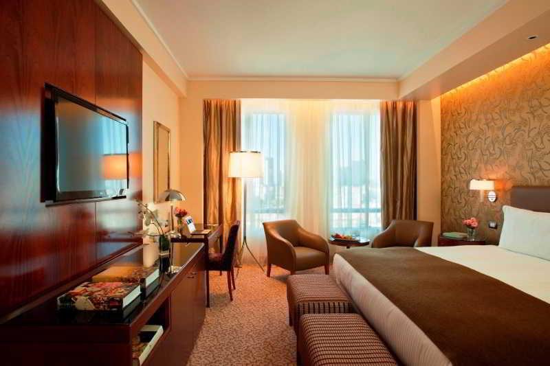 Alvear Art Hotel Buenos Aires Exterior photo A room at the hotel