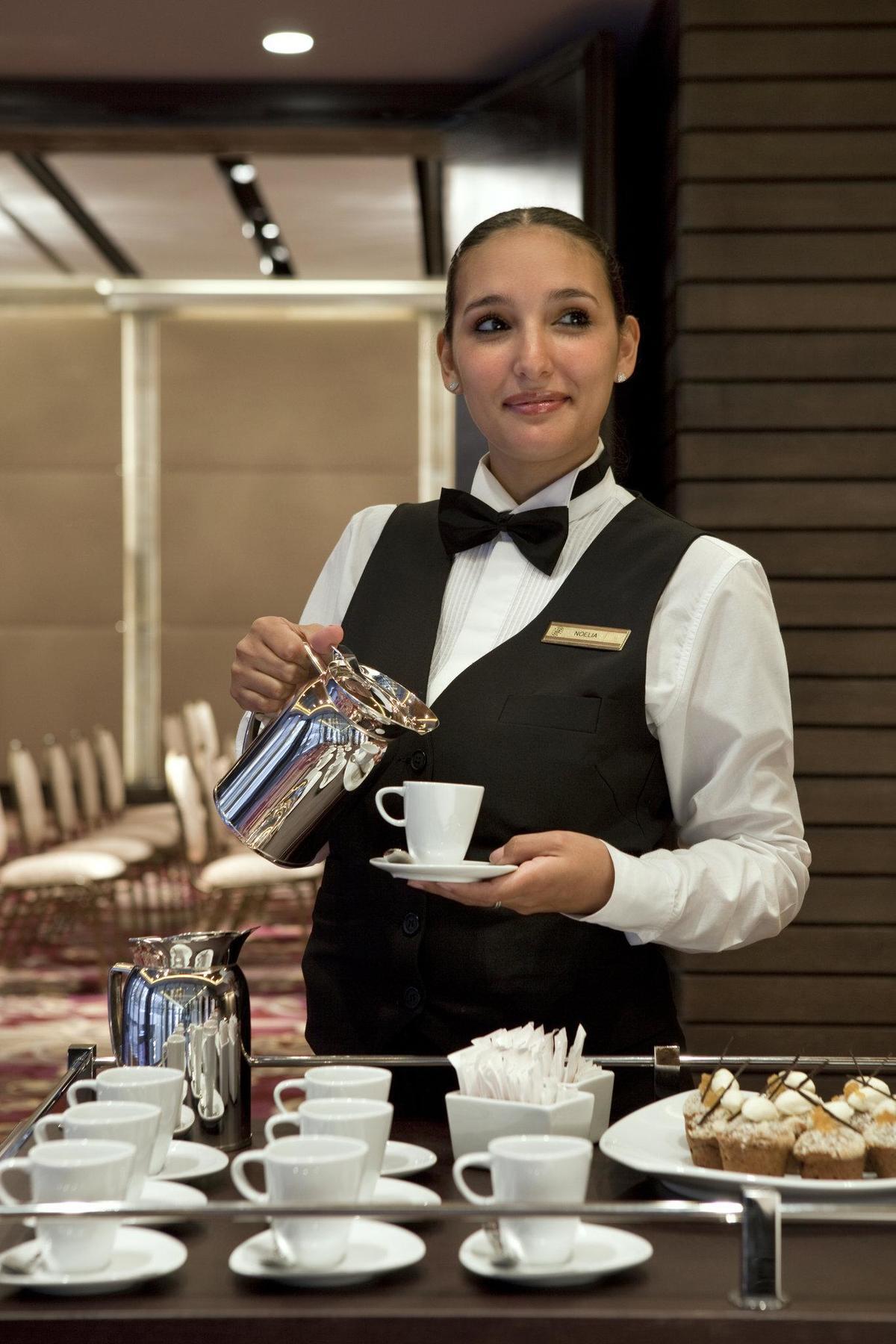 Alvear Art Hotel Buenos Aires Exterior photo A coffee server