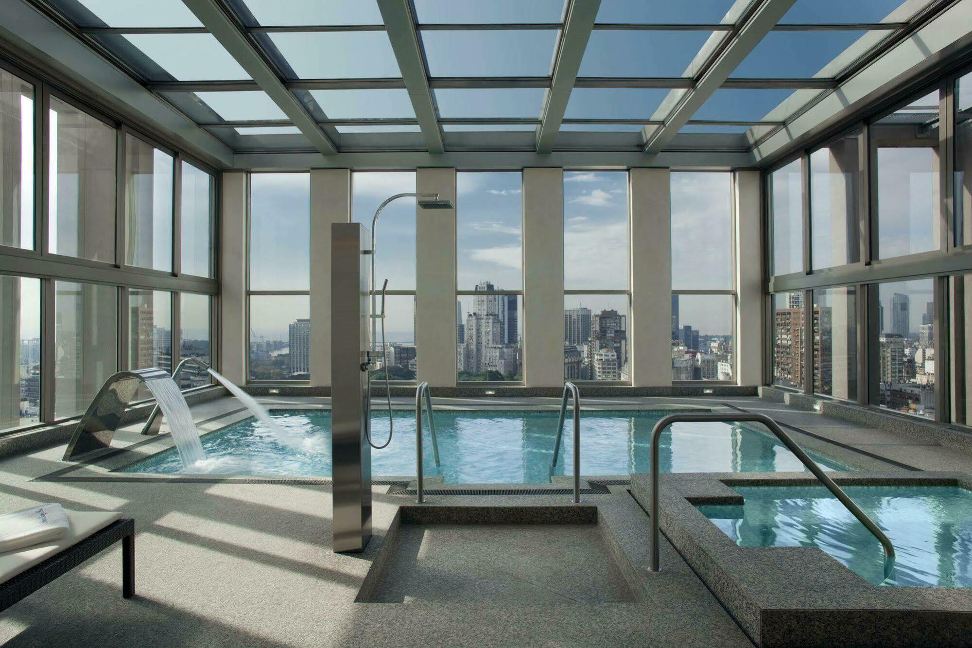 Alvear Art Hotel Buenos Aires Exterior photo The rooftop pool